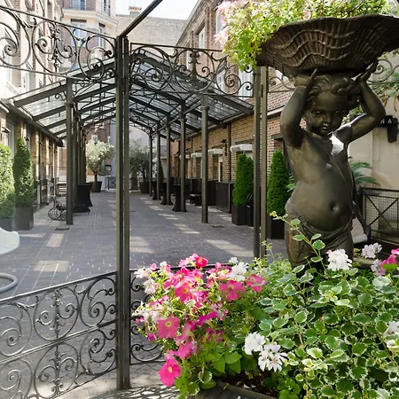 Szálloda Les Jardins Du Marais 4*