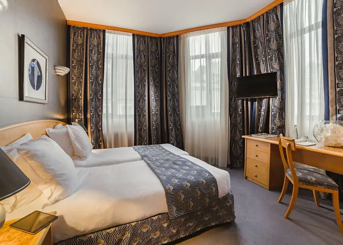 Les Jardins Du Marais 4*