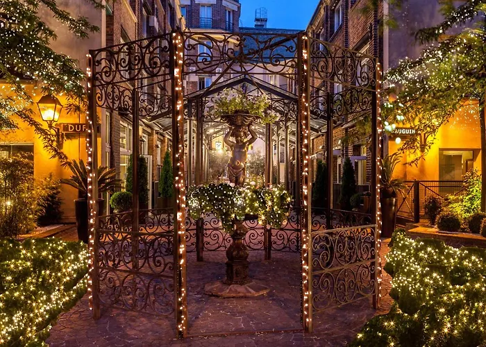 Hotel Les Jardins Du Marais 4*
