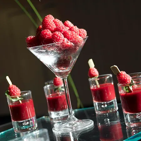 Les Jardins Du Marais Otel Paris