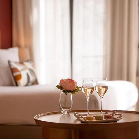 Les Jardins Du Marais 4*