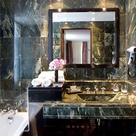 Les Jardins Du Marais Hotell Paris