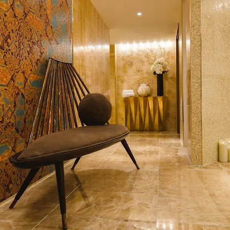 Hotell Les Jardins Du Marais 4*