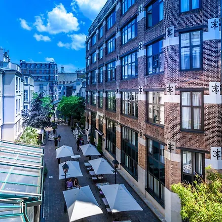 Hotell Les Jardins Du Marais 4*