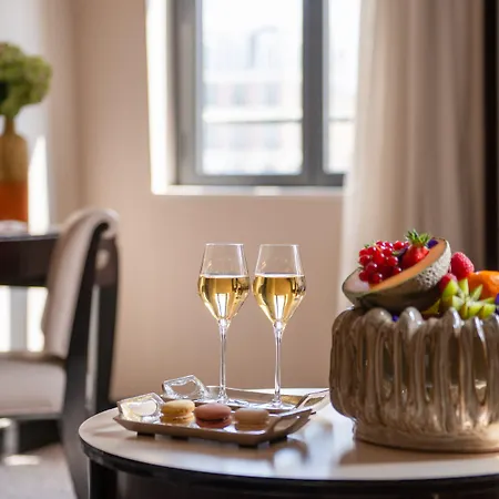 Les Jardins Du Marais Hotel 4*