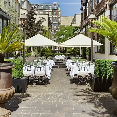 Les Jardins Du Marais Hotel