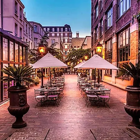 Hotell Les Jardins Du Marais 4*