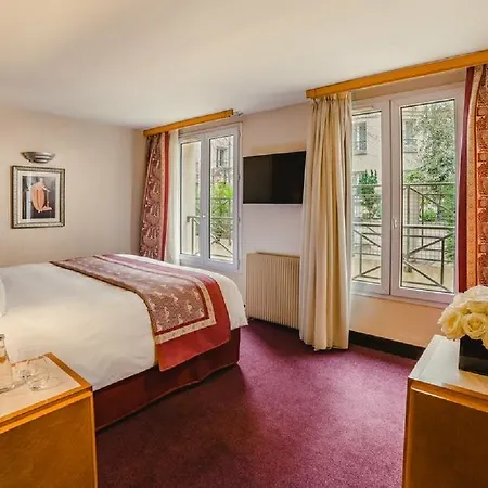Les Jardins Du Marais Hotell 4*