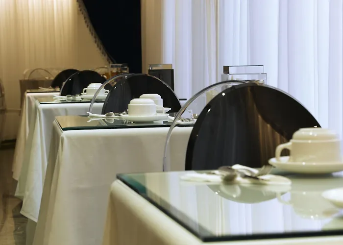 Les Jardins Du Marais Hotel