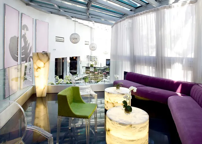 Les Jardins Du Marais Hotel Paryż