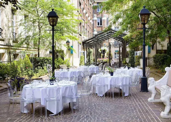 Les Jardins Du Marais Paryż