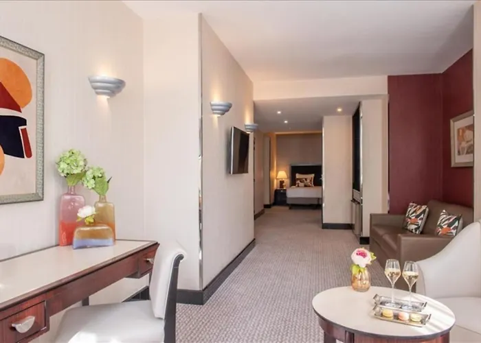 Hotel Les Jardins Du Marais Paryż