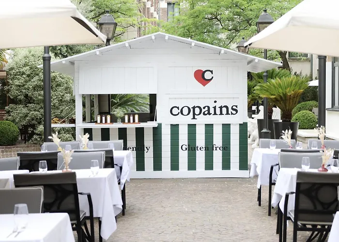 Les Jardins Du Marais Hotel